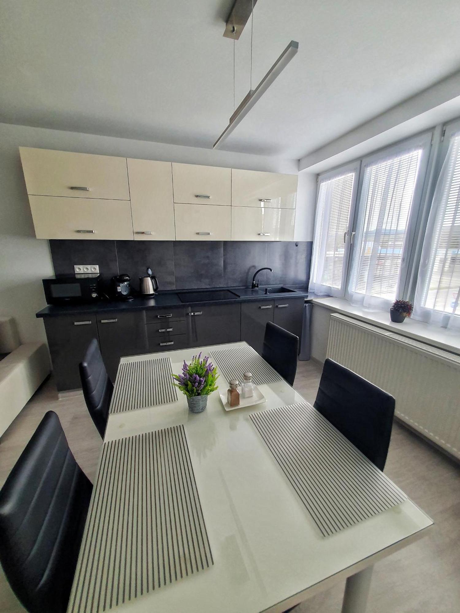 Apartmany Bytca Экстерьер фото